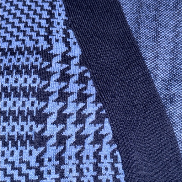 Isaac Mizrahi Live! Plaid Jacquard Sweater Cardigan Navy Plaid MEDIUM - Picture 6 of 9